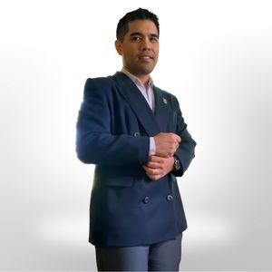 Meet your Posher, Lemuel